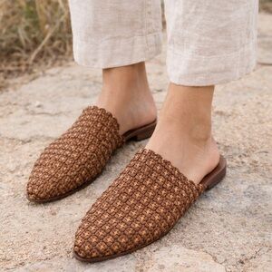 cydwoq Products for Sale up to 90% Off Retail: Poshmark display picture 1